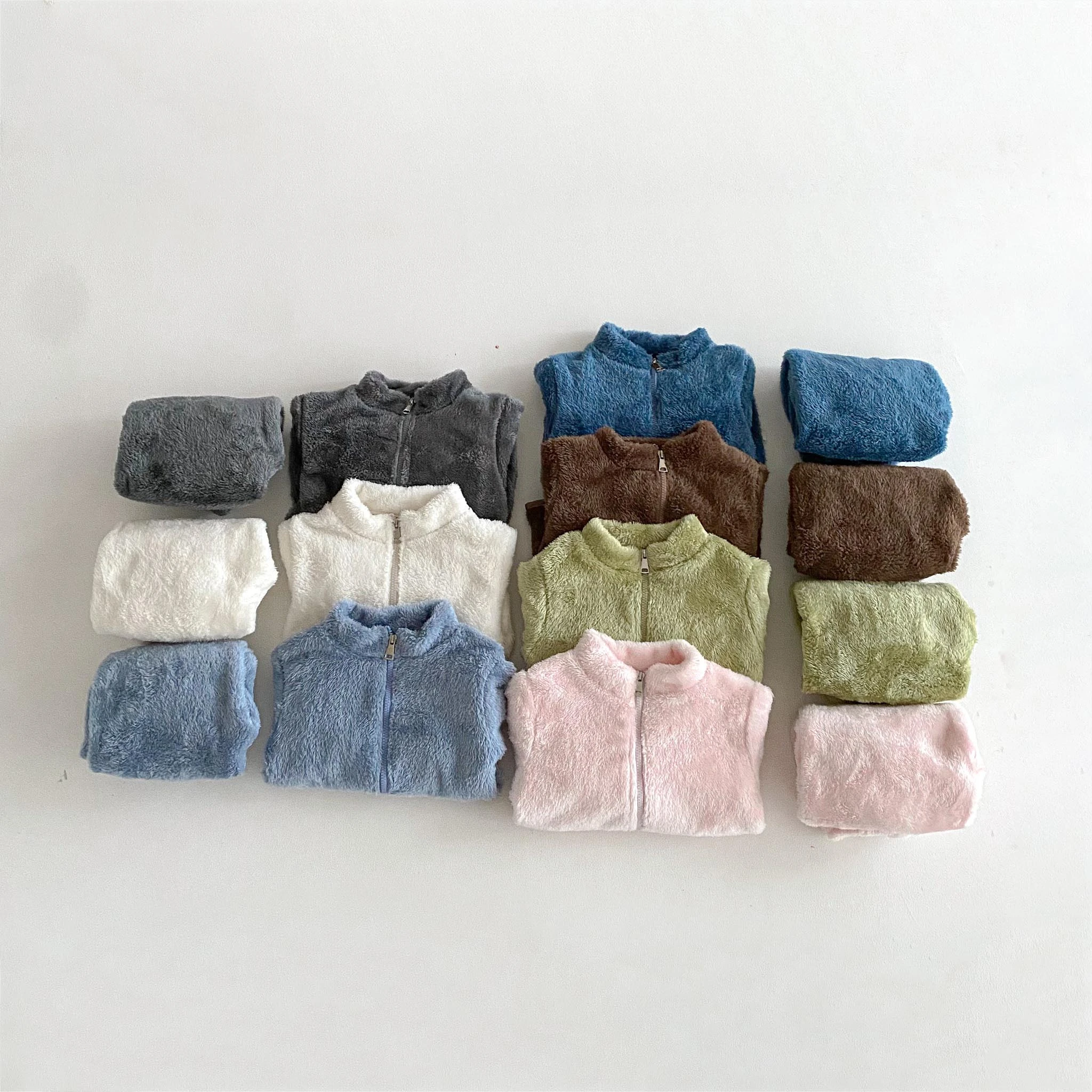 Winter Samt Outfits Neue Einfarbig Hause Kleidung Langarm Nachtwäsche Zwei Stück Set Neue Plüsch Mantel + Hosen Kleinkind Kleidung – Detail 3