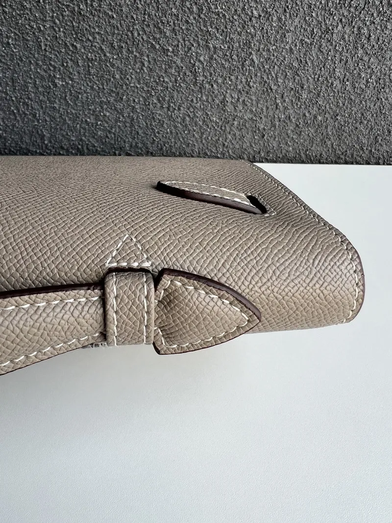 Bag side view