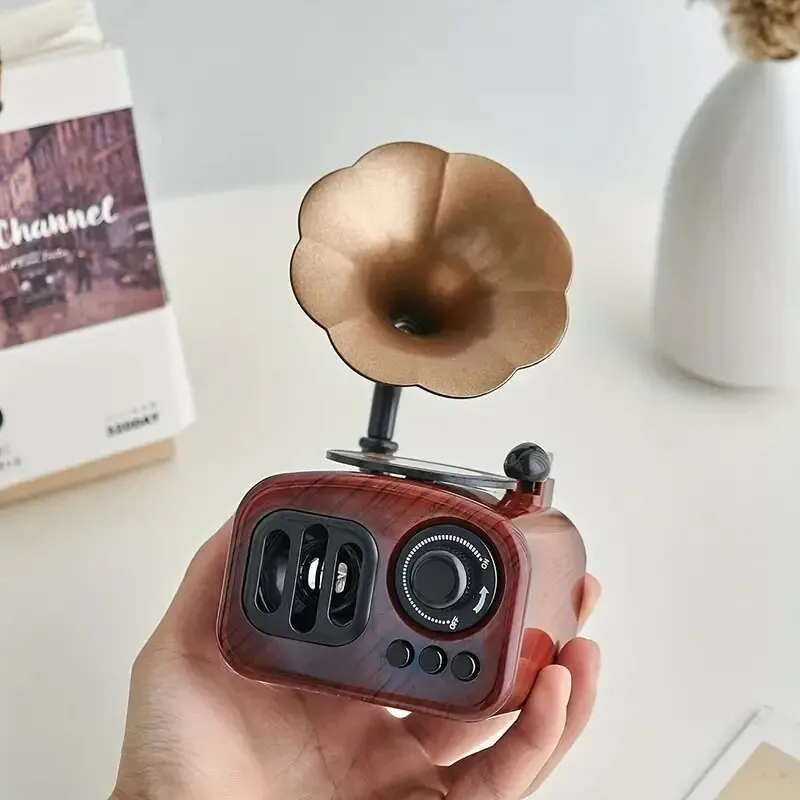 Vintage Gramophone Music Box Home Decoration Photography Props Indoor Artwork Holiday Gift carousel music box music box