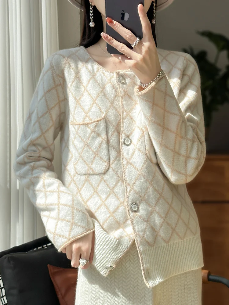 

New Fashion Diamond Plaid Cardigan Women Sweater 100% Merino Wool Knitwear Spring Autumn Long Sleeve O-Neck Cardigan Women Coat