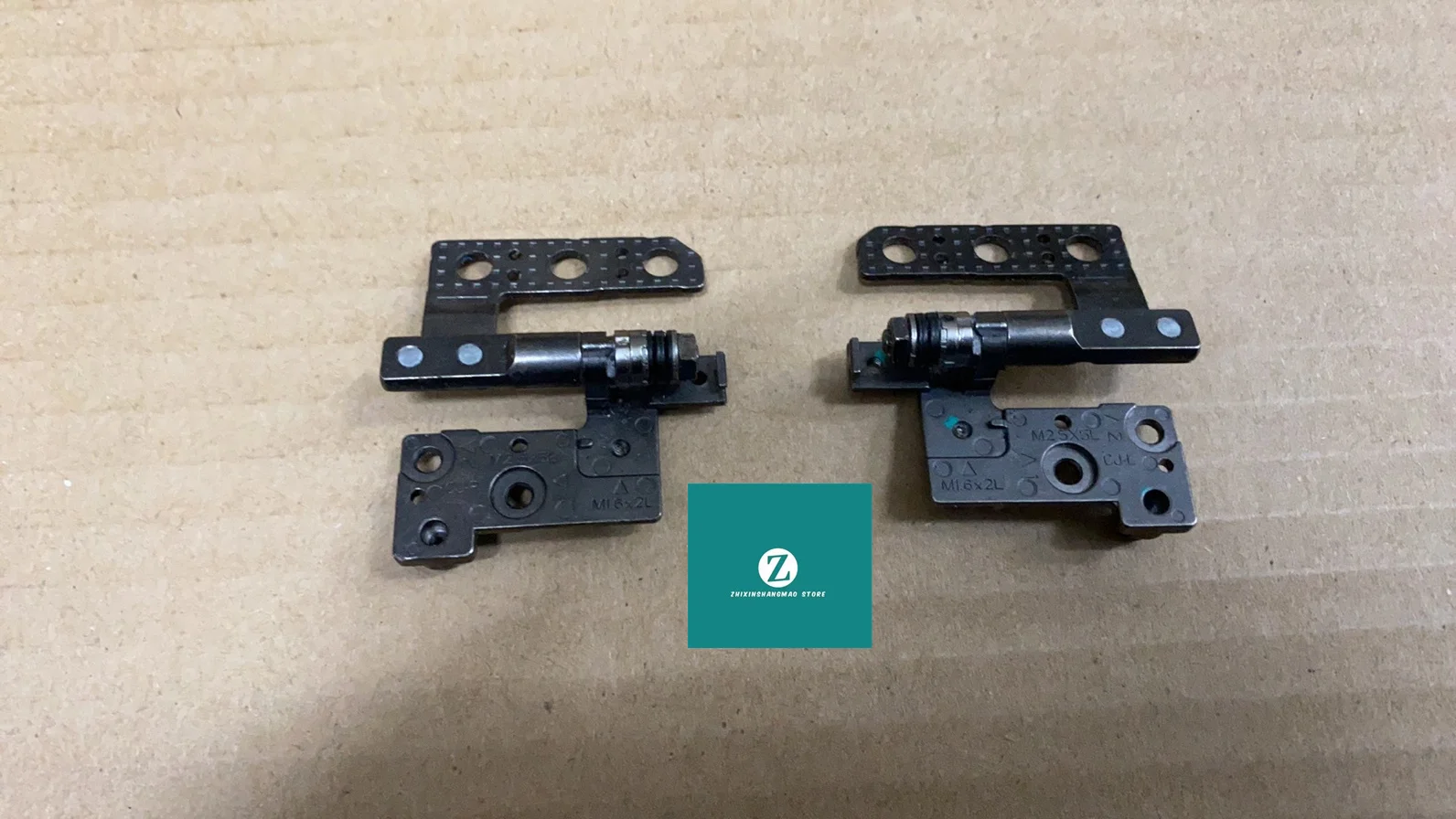 

FOR LENOVO Y730-15 DLPY5 LCD HINGES