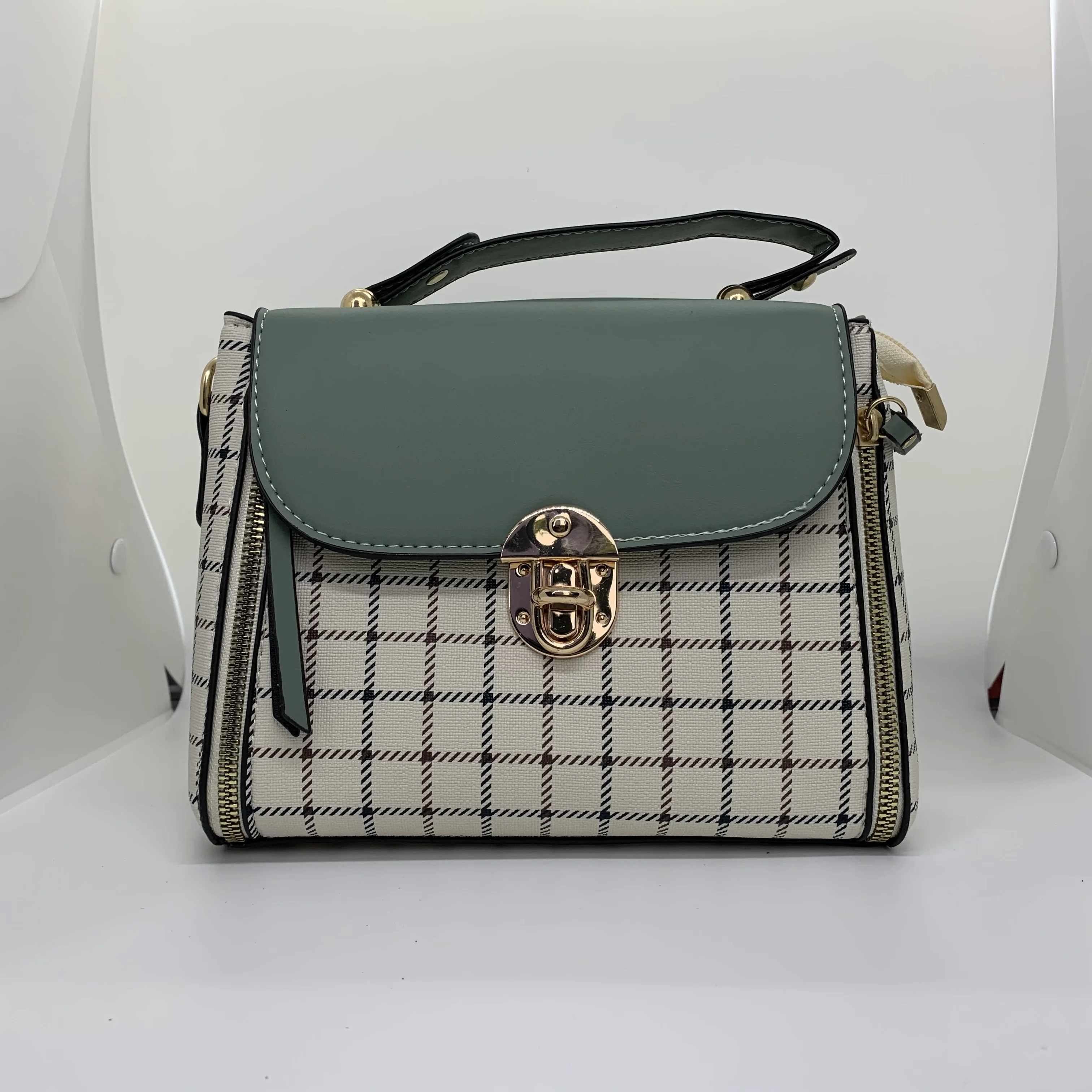 Korean Fashion Plaid Women's Bag Shoulder Bag Diagonal Package Crossbody Baoge 22X12X17cm