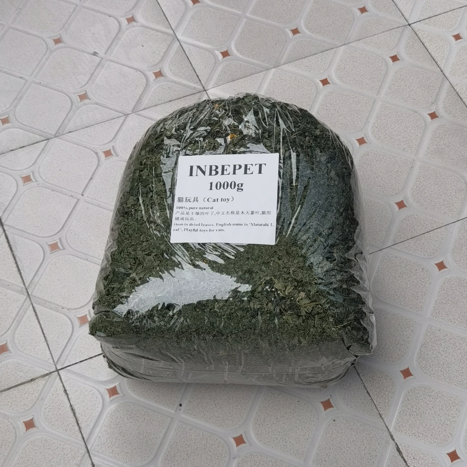 

INBEPET 750g / 1000g Cat Toy Leaf, Cat Toys Catnip Matatabi Actinidia Silvervine Wood for Cats Leaves Cleaning Teeth