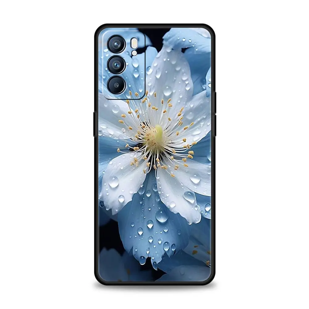 Elegant Floral and Leaf Design Phone Case