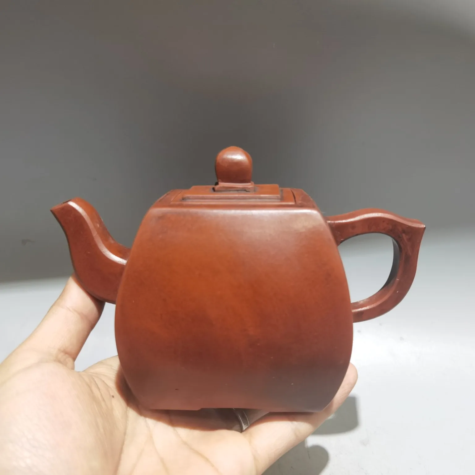 

6"Chinese Yixing Purple clay teapot Square Teapot Kettle Teapot green grey mud Gather fortune Ornaments Town house