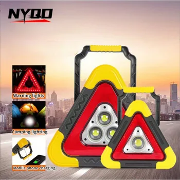Automotive Tripod Car Triangle Warning Signs Automatically Light Up Tripod Parking Reflective Solar Emergency Lights 1
