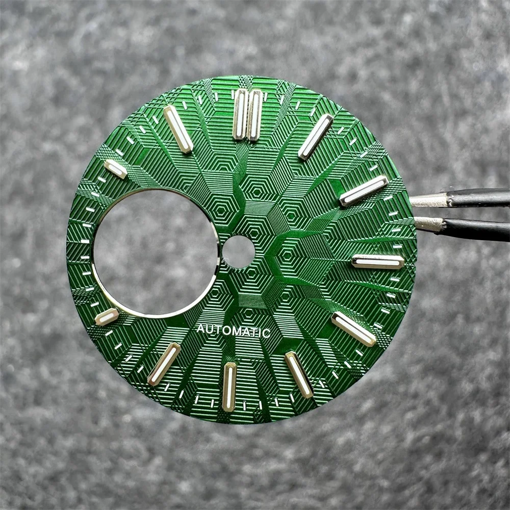Watch Face Accessories Watch Dial Accessories 28.5mm Watch Dial Green Luminous Modification Watch Accessories Diving Texture Faces for NH38/ NH34 Movement