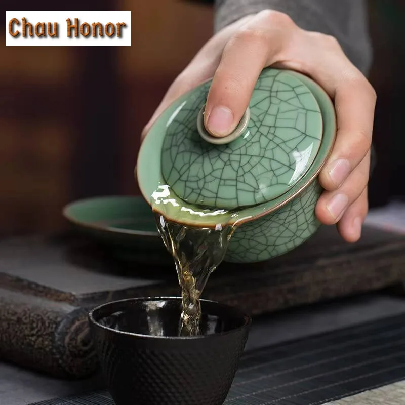135ml Chinese Longquan Celadon Kung Fu Tea Set Manual Sancai Cover Bowl Ceramic Ge Kiln Ice Crack Hand Grab Tea Bowl Drinkware