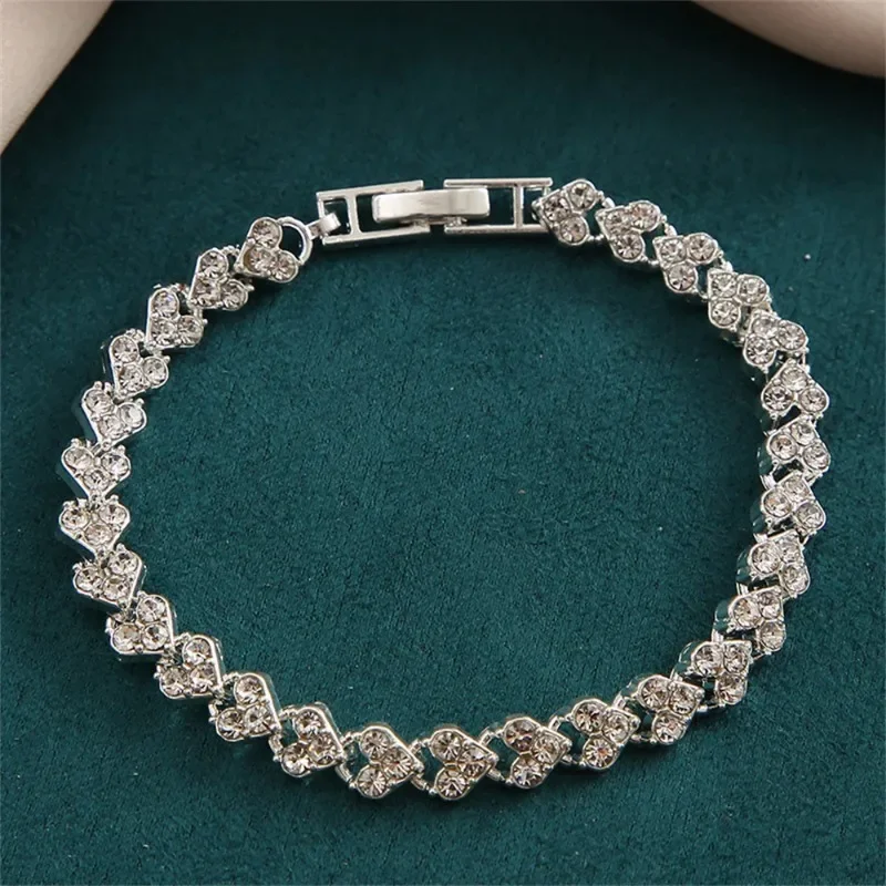 Fashionable Exquisite Delicated Crystal Heart Tennis Bracelet for Women Girls Charm Rhinestone Paved Handmade Bracelet Jewelry