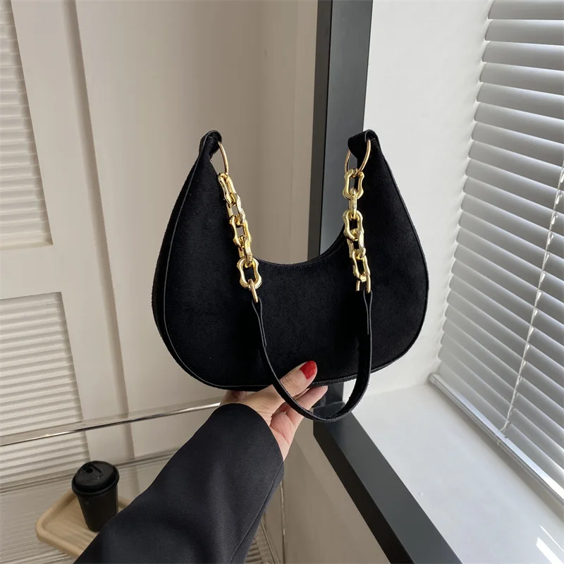 High Quality Solid Color Underarm Bag New Moon Fashion Shoulder Bag Unique Versatile Western Style Small Female Shoulder Bag