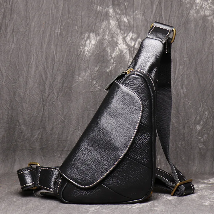 

Men's Outdoor Leisure Chest Bag Leather Men's Bag Korean Version Personality Single Shoulder Crossbody Bag Cowhide Bag