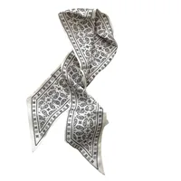 Cashew flower silk scarf, double-sided printed headband, ins decoration, versatile triangle scarf accessories - Image 4