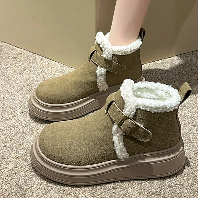 

Новинка зимние меховые ботильоны для снежной погоды 2024 зимняя теплая обувь на плоской подошве новые дизайнерские Короткие Плюшевые Ботинки Челси замшевые повседневные женские сапоги