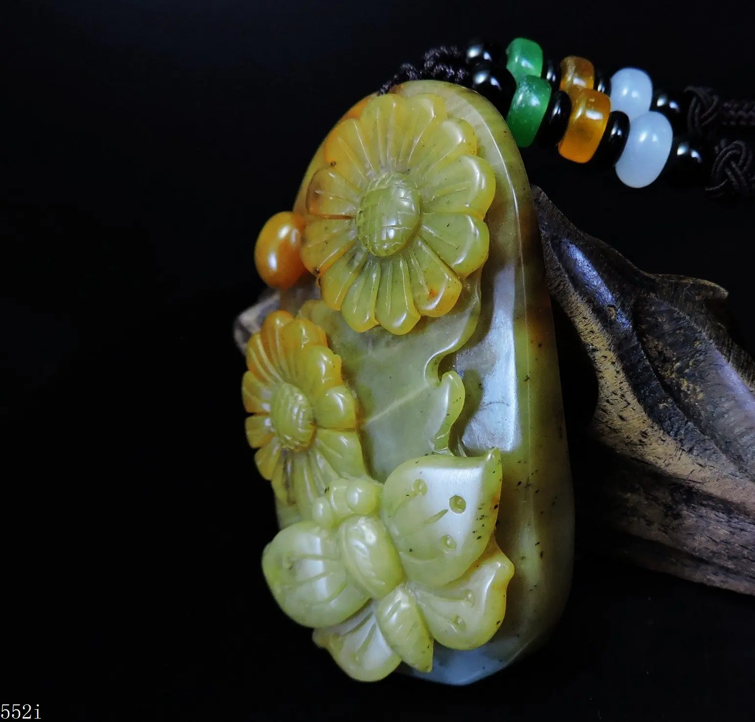 Jade Jewelry Natural Jade Pendant Necklace Hand-Carved daisy flower&butterfly Jadeite Necklace Pendant Gift No Treatment 552i