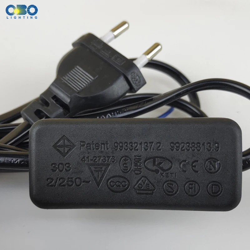 Versatile EU Plug with Dimmer Switch - 1.7M Black/White Lamp Cable for Table and Floor Lamps (110-220V)