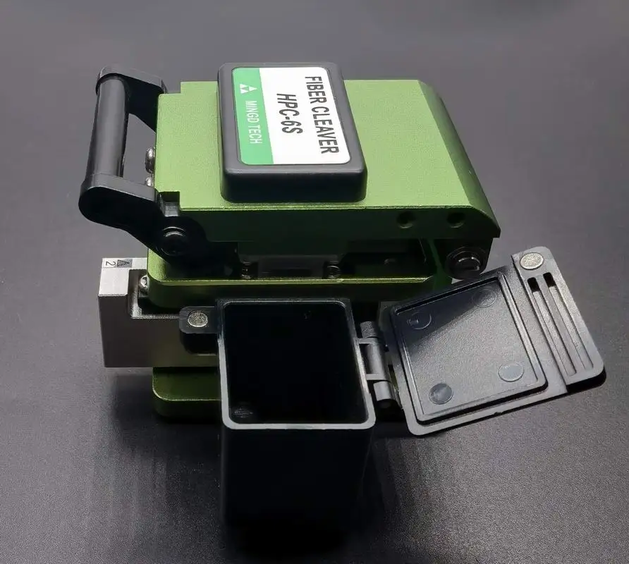 MDGTX Ribbon Fiber Cleaver HPC-6S With Ribbon Fiber Holder FH-60-12 1 on the left  High Quality And Efficiency