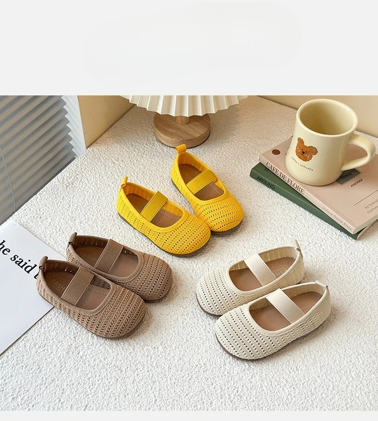 2025 الفتيات حذاء مسطح الانزلاق على لينة وحيد الاطفال نسج الأحذية تنفس جوفاء التدريجي الصيف جديد الأطفال حذاء كاجوال بلون