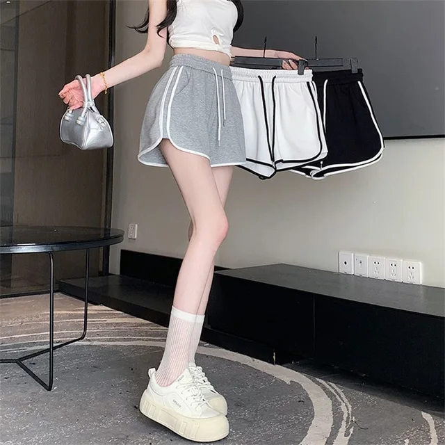 Women yoga Shorts Summer outer wear mid-waist casual loose straight pants lady stylish thin breathable wide leg gym short pants
