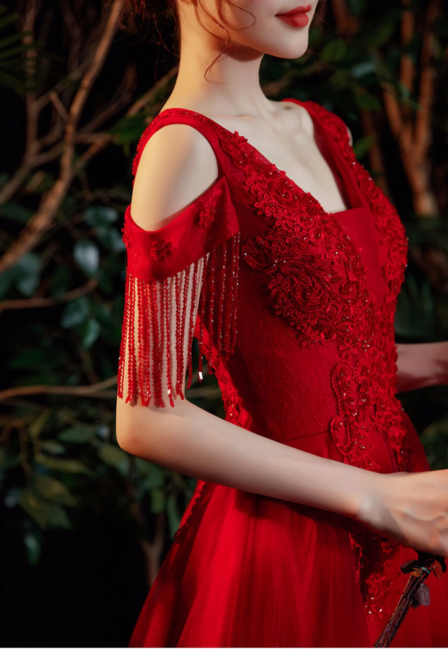 plus size ball gowns Red A-line Long Evening Dresses For Wedding Party Elegant V-neck Shoulder Strasp Floor-length Tulle Women Prom Gowns 2021 white evening gowns