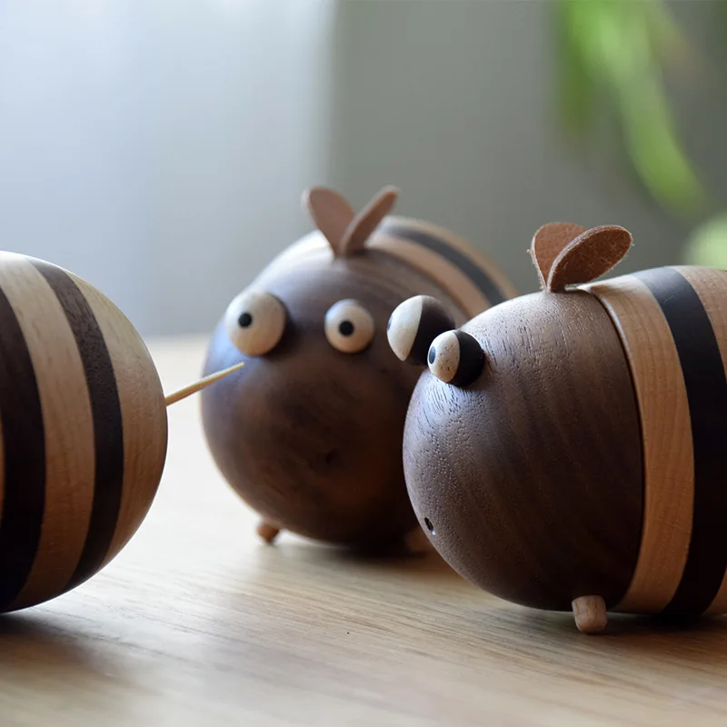 

Creative Toothpick Box Toothpick Dispenser Wooden Bee Shape Toothpick Holder Friends Gift Home Decor And Dining Room Decoration
