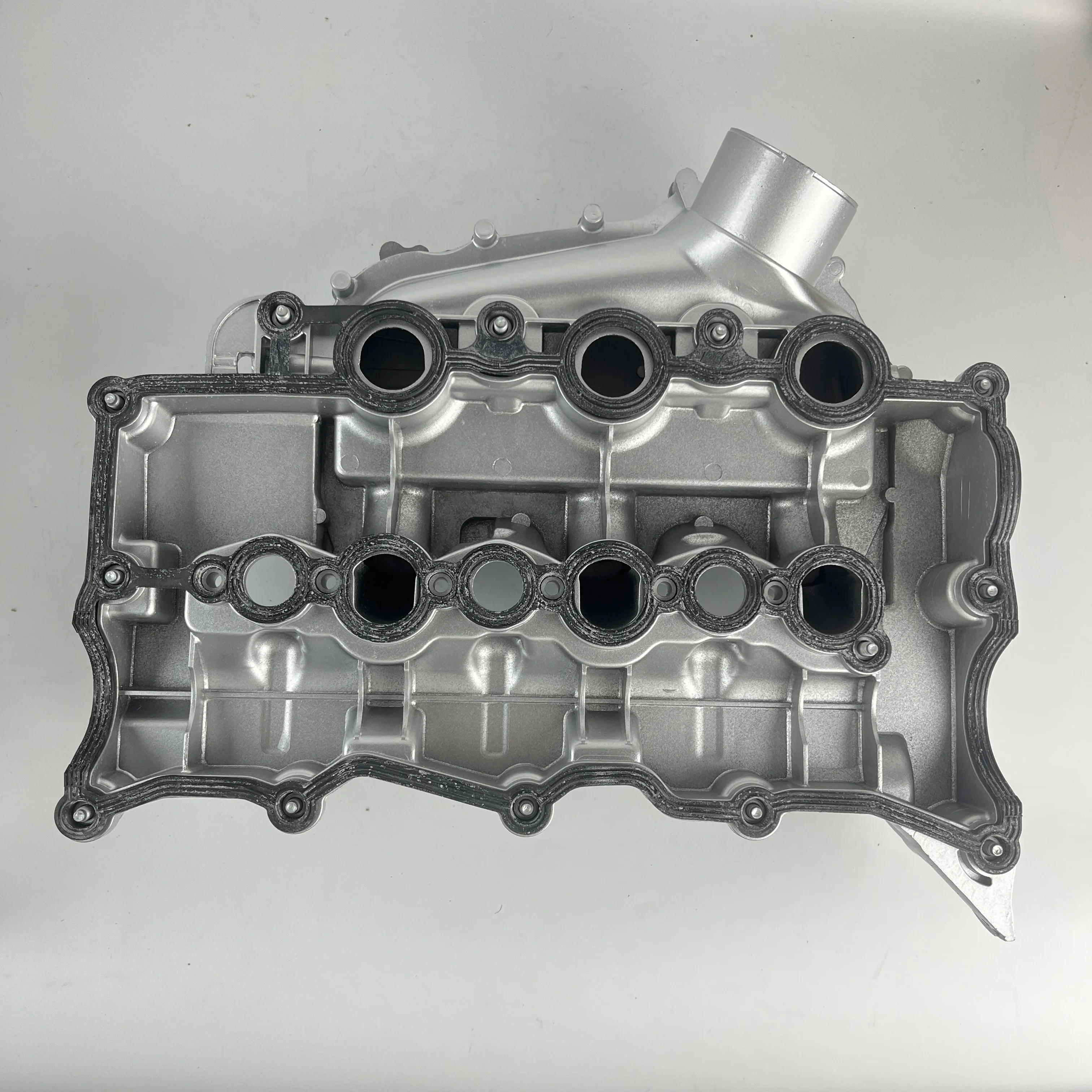 Inlet manifold cover LR057380 LR105957 INLET MANIFOLD COVER aluminum FITS LAND ROVER 3.0 TDV6 DISCOVERY 4, RR SPORT LR105956 LR057379