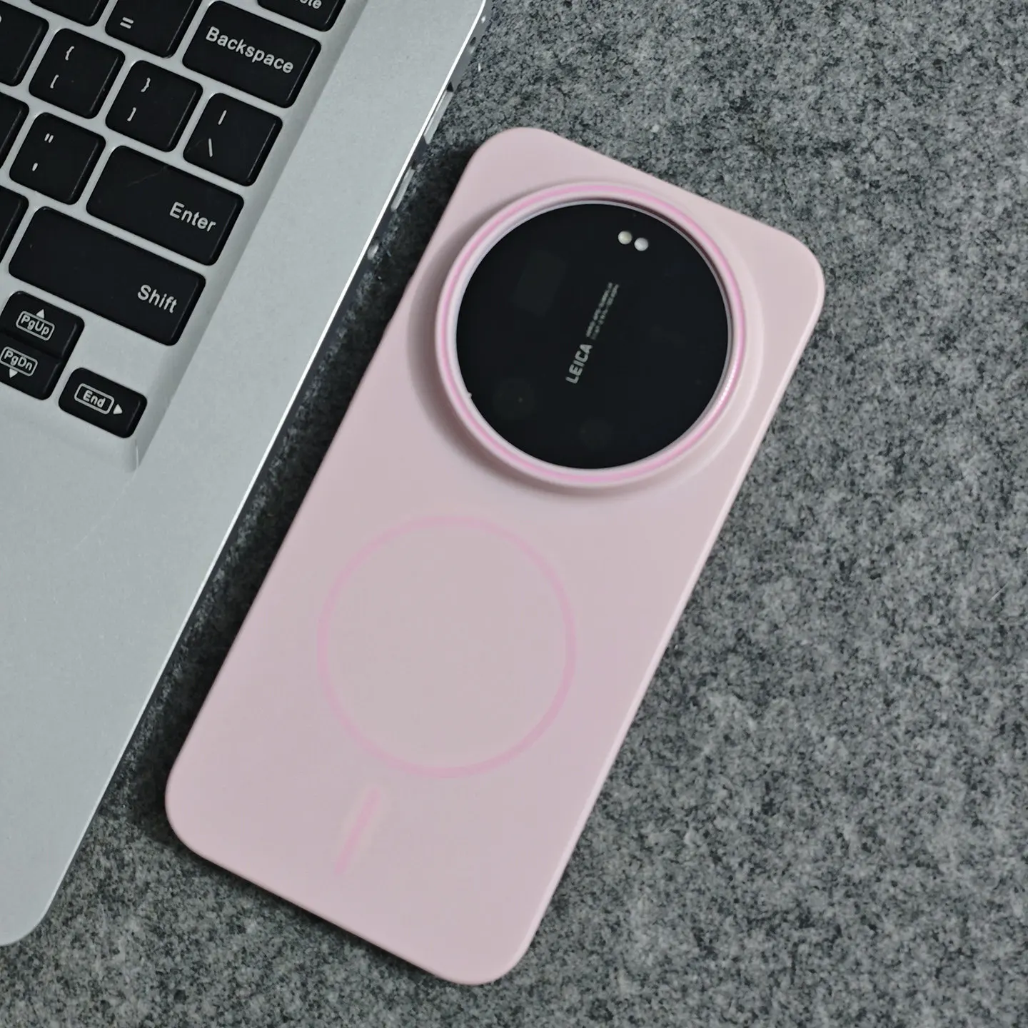 Ultra-thin Fashion Magnetic Wireless Charging Anti-Fall Phone Case - PC Hard Shell