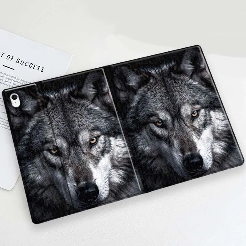 Art Wolf Dark Moon Lightning Tablet Case - Enhanced Design