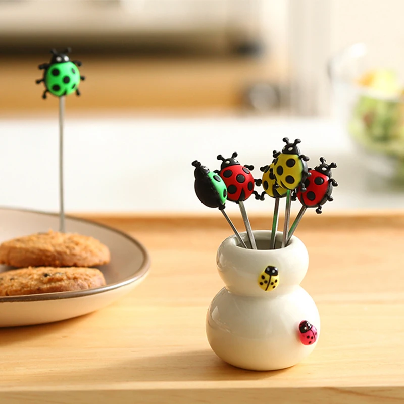 

6pcs Cute Animal Food Fruit Picks Forks Fruit Spoon Lunch Box Accessory Tableware Dessert Food Fork Toothpick Kitchen Supplies