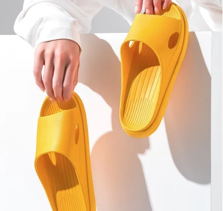 

Летние Тапочки F040609, модель 2024 года, мягкая подошва, Женская Нескользящая пляжная обувь, слайдер s