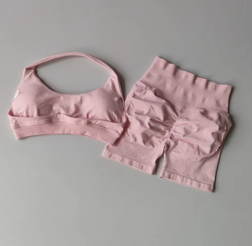 LightPink