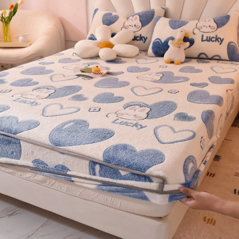 1 Pc Warm Coral Velvet Fitted Sheet Elastic Mattress Cover Fluffy Coral Fleece Bed Sheet Winter Warm and Cosy Plush Fitted Sheet 5