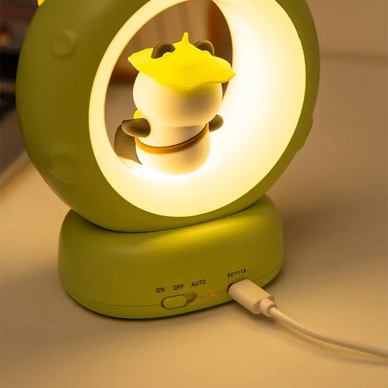 LED 야간 조명 팬더 우주 비행사 머리맡 잠자는 야간 조명 USB 충전 실리콘 어린이 Gife 눈 보호 램프 조명