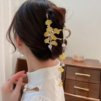 Fashion Ginkgo Leaves Hair Clip Vintage Metal Ponytail Claw Clip Women Banquet Metal Crab Claw  Hair Jewelry ACCESSORI FOR GIRL 1