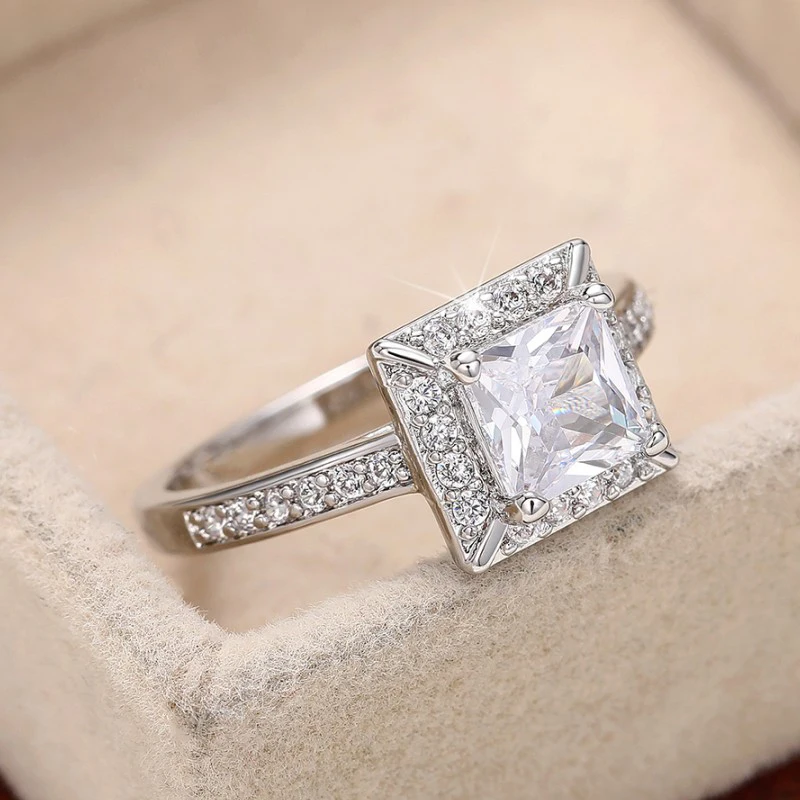 Классические женские кольца Huitan с фианитом в виде принцессы для свадьбы неподвластные серебряные обручальные кольца аксессуары вечность ювелирные изделия Классические женские кольца Huitan с фианитом в виде принцессы для свадьбы неподвластные серебряные обручальные кольца аксессуары вечность ювелирные изделия