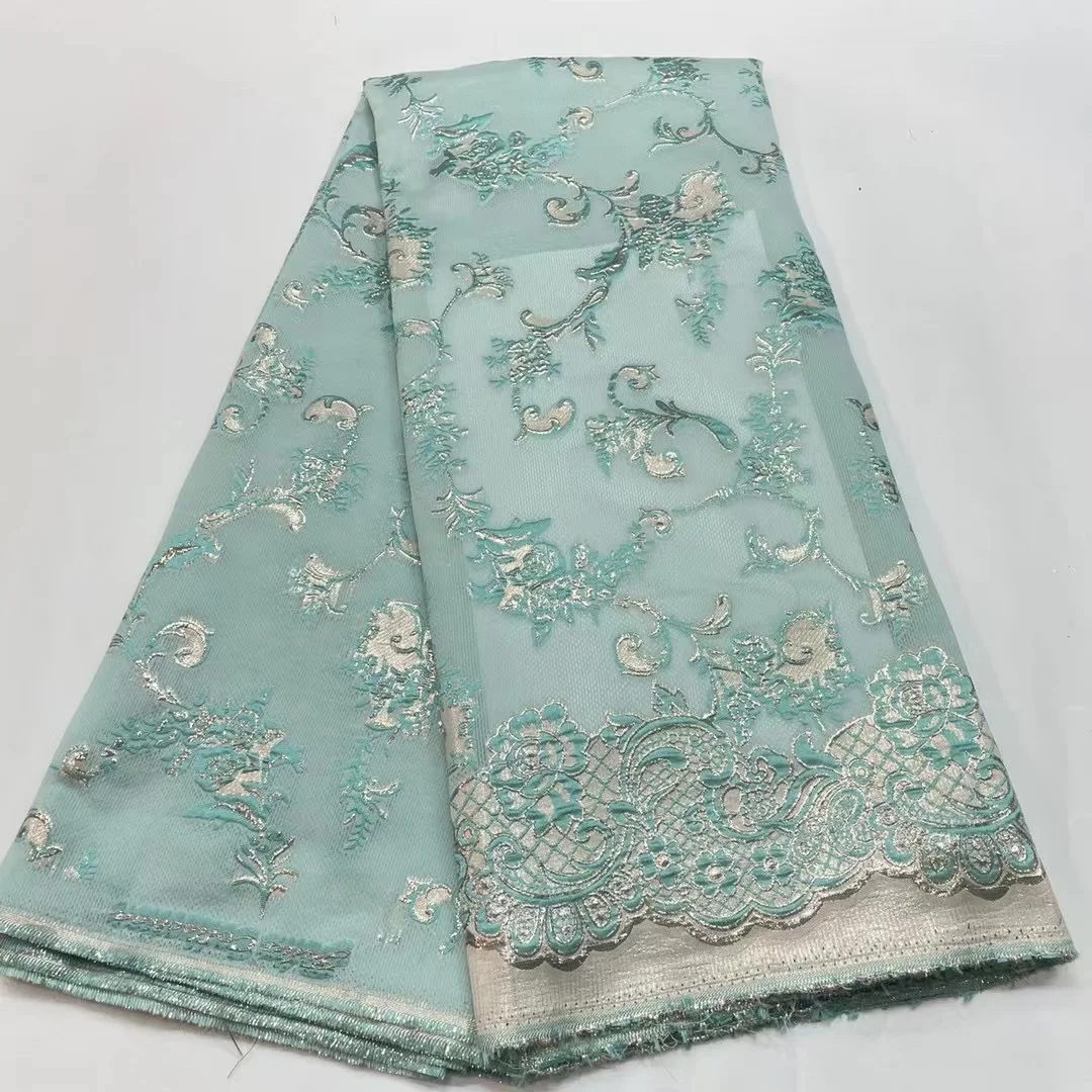 

Latest Design Nigerian Jacquard Brocade Lace Fabric 2022 High Quality Africain Gliding Embroidered Fabric For Women Prom Dresses