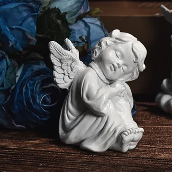 Nordic Angel Girl Sculpture 2