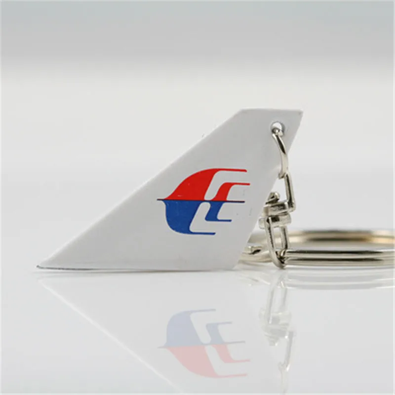 민항 승무원들이 추천하는 실용적이면서도 스타일리시한 국제 항공 키체인