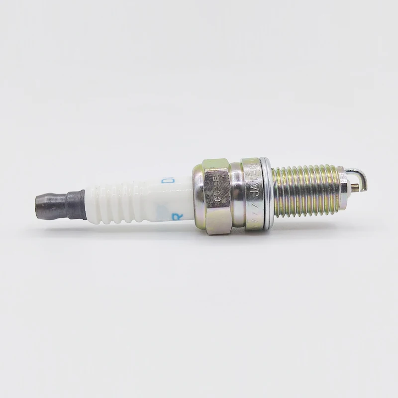 DCPR7E Spark Plug For Kalos Aveo 1.2L 16V Car Accessories 4pcs/lot