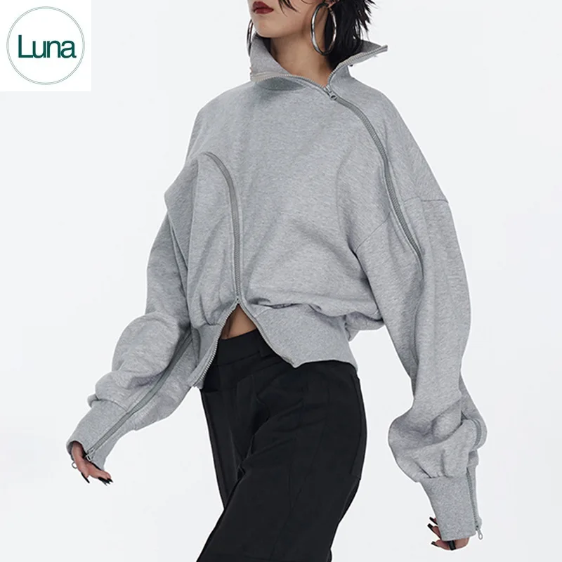 

2023 Autumn New Fashion Crowd Design Sense Irregular Zipper Front Short Sweater Personalized Trendy Sweater for Women