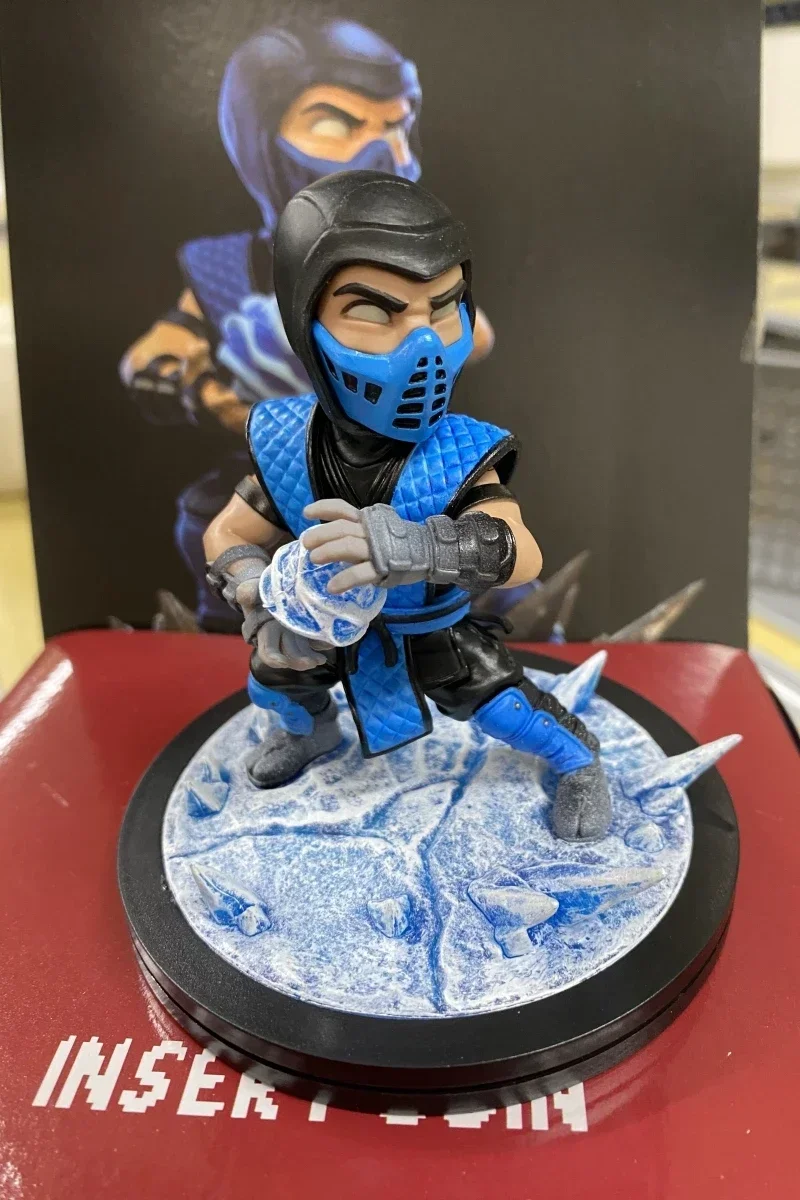 

Mortal Kombat Sub Zero Q Fig Blue 5 Inches Statue Toy Gift Collection Model Tabletop Decoration Cartoon Decor Birthday Gift