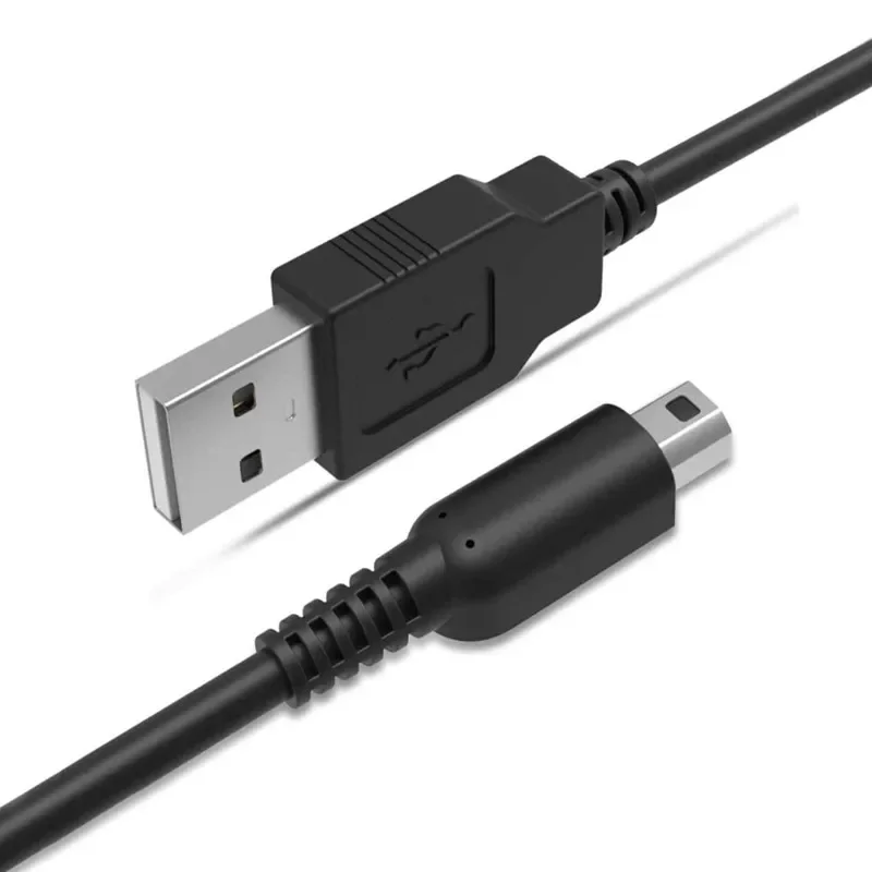 美品 New Nintendo 2DSLL＋ハードケース＋充電ケーブル（ニンテンドー 
