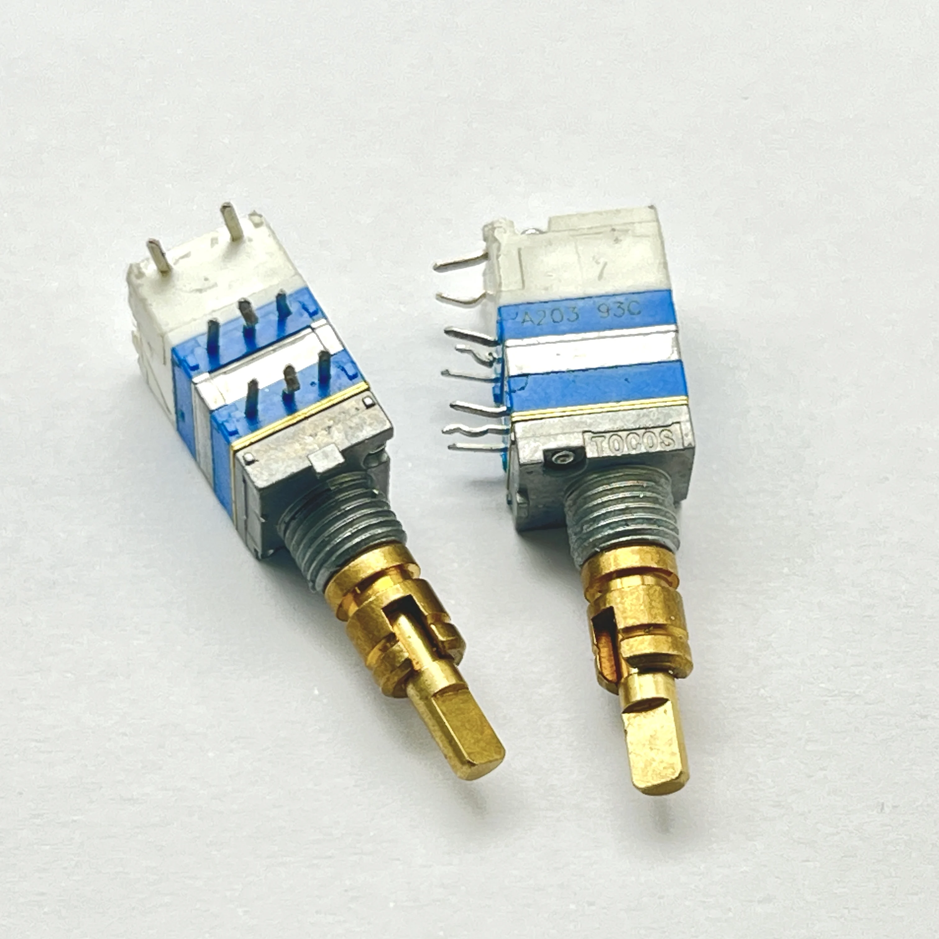 1 PCS Japanese TOCOS dual axis front A20K with rotary switch 35 positioning potentiometer and rear 20 positioning encoder