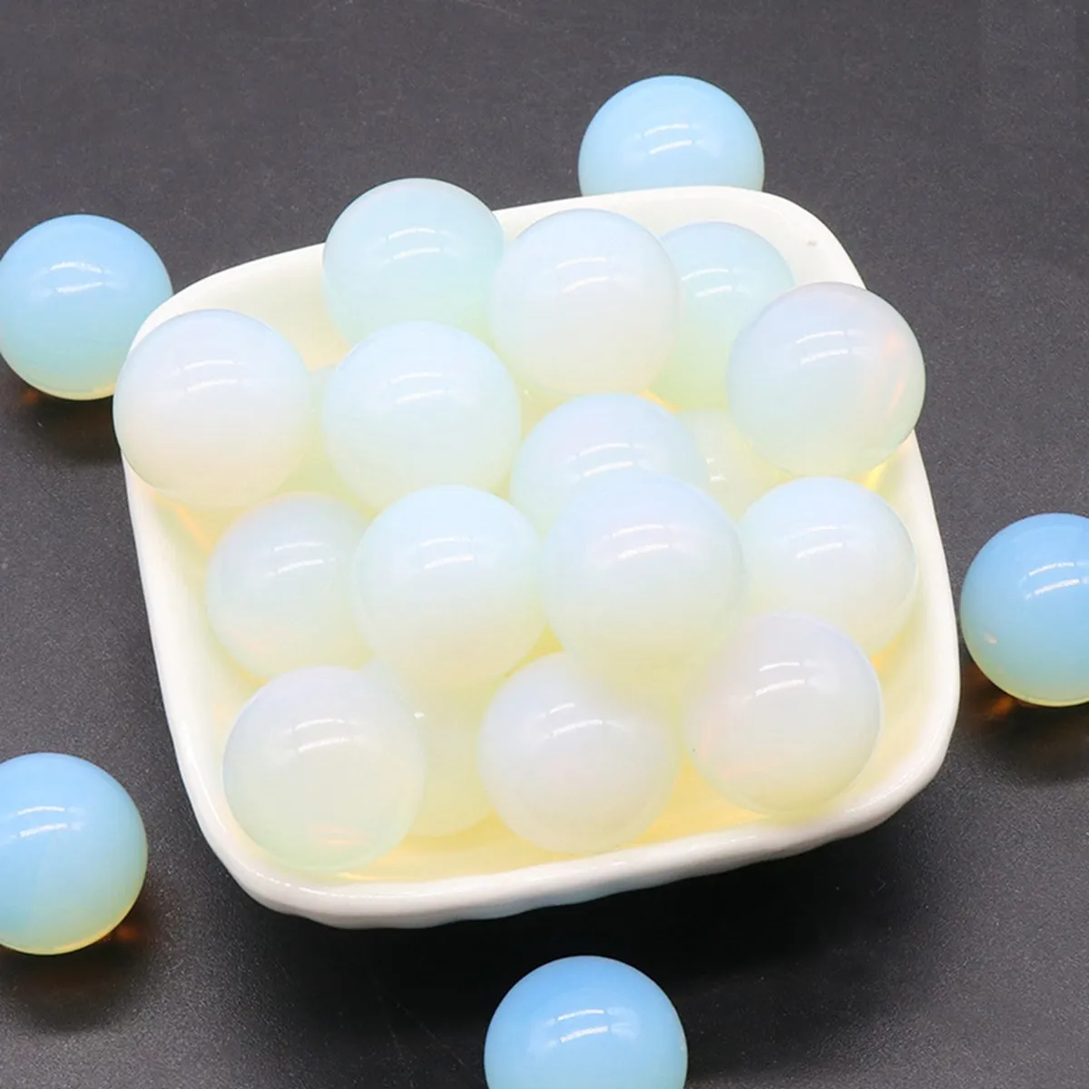 

16PCS 20MM Opalite Stress Relief Spheres & Balls Polished Meditation Balancing Home Decoration Crystal Beads