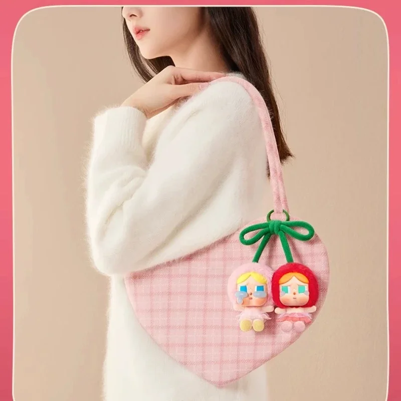 【正規品】 新品未開封　CRYBABY Love You Cherry Much CRYBABY Crying For Love Series-Vinyl Plush Hanging Card