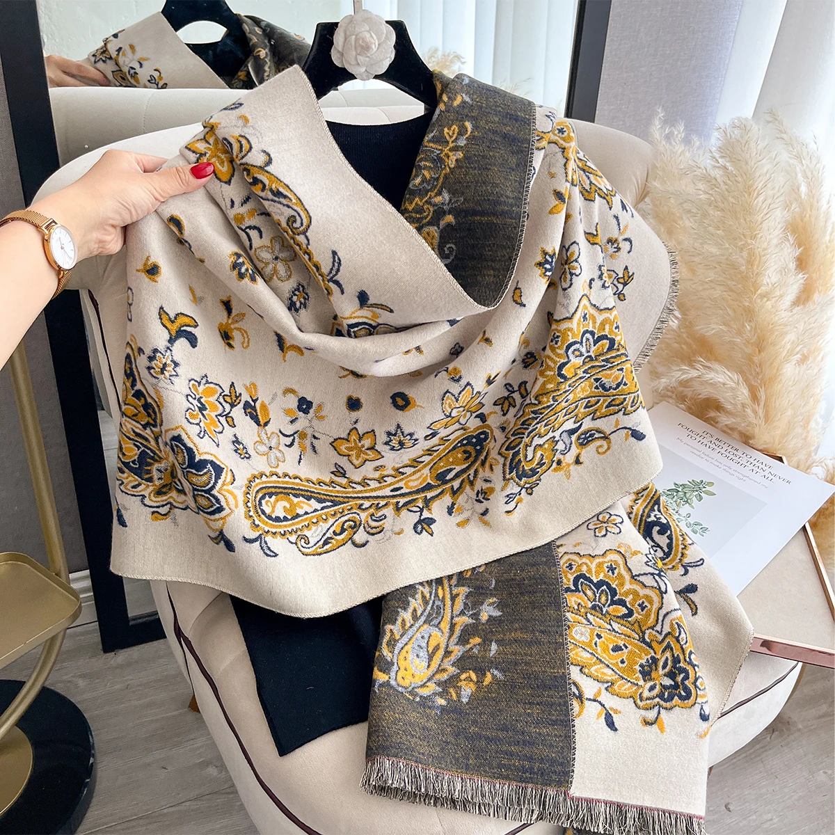 New Winter Elegance Cashmere Scarf Women Paisley Two-Sided Shawl Female Pashmina Luxury Brand Poncho Thick Blanket Warm Bufanda