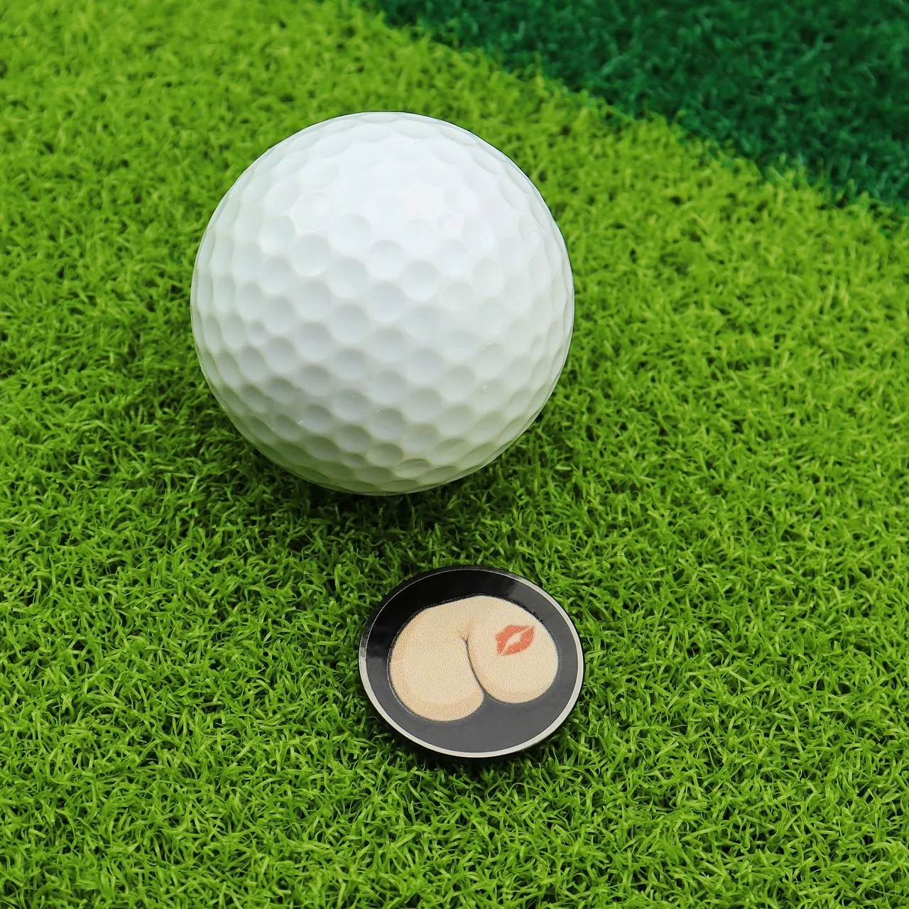 섹시하고 재미있는 골프 캡 클립 마커, 골프 맞춤형 액세서리, 새로운 골프 제품 마크 금속 캡 클램프, 볼 위치 마커