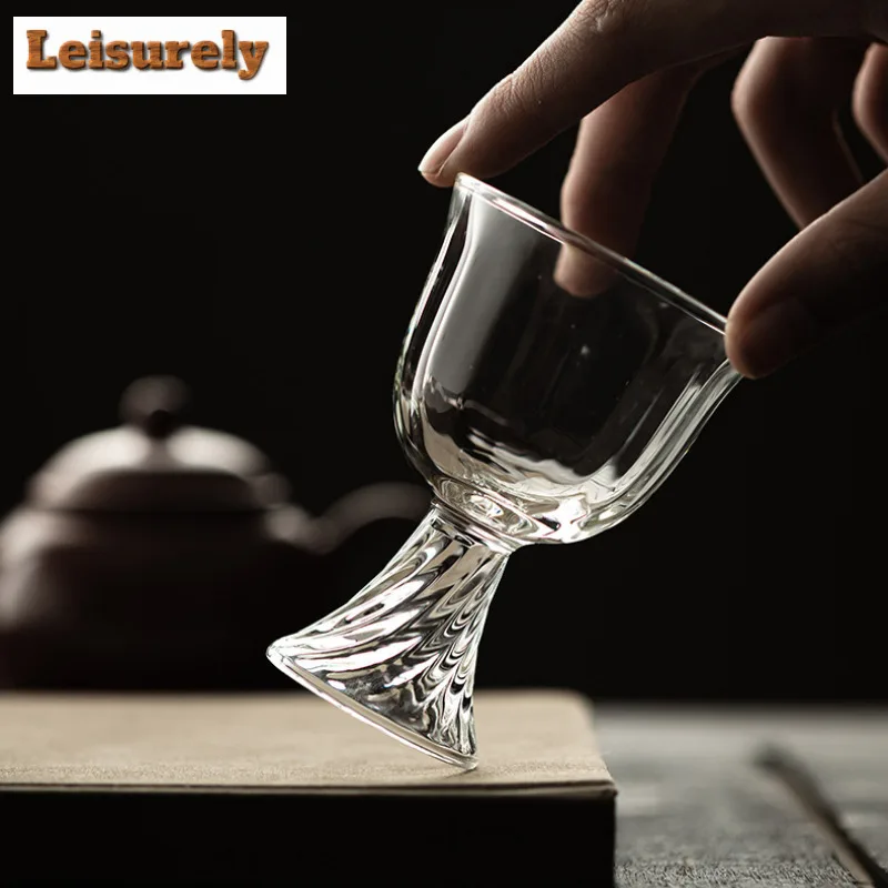 Glass Flower Mouth Swirl Bottom High Foot Teacup Vintage Tea Bowl Jug Tea-tasting Smelling Cup Chazhan Master Cups Tea Set Craft