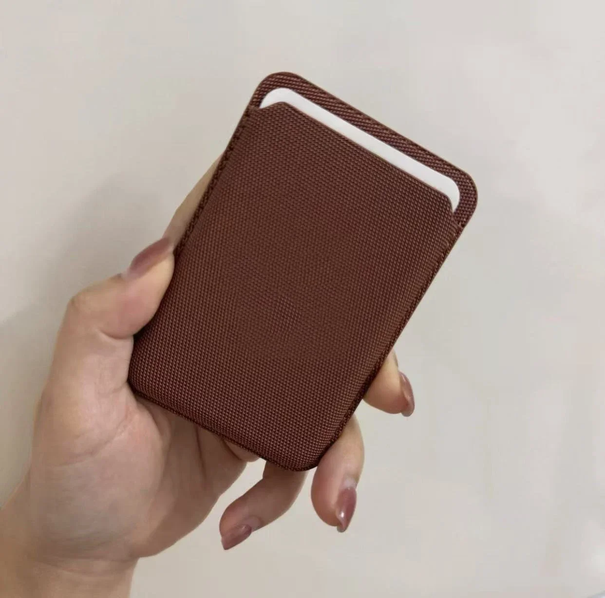 Premium Woven Magnetic Card Holder with MagSafe Compatibility