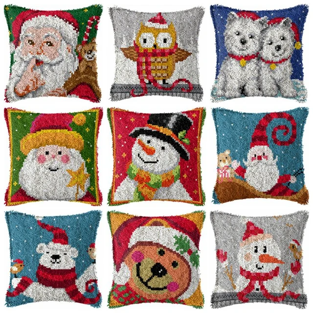  Latch Hook Pillow Kit New DIY Christmas Reindeer Throw