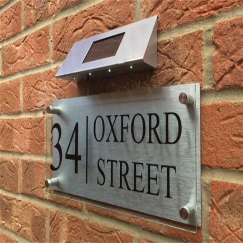 

Customized Transparent Acrylic House Signs Plates Aluminum Plastic Backing Panels with Solar Light